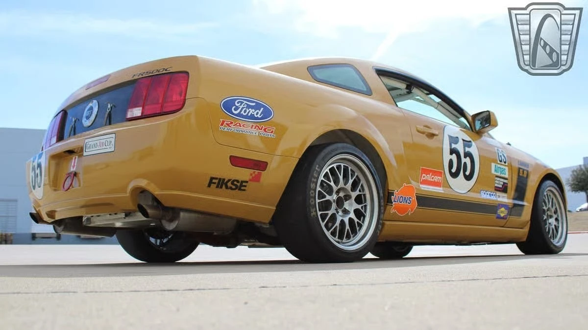 2005 Ford S197 Mustang - Image 17 of 21