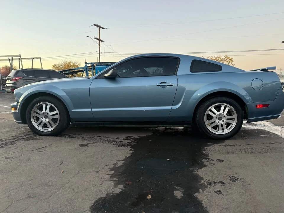 2005 Ford S197 Mustang - Image 3 of 11