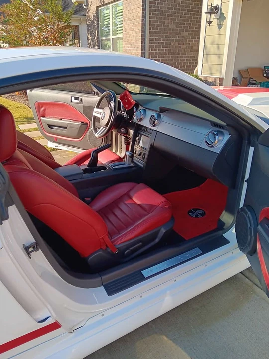 2005 Ford S197 Mustang - Image 9 of 10