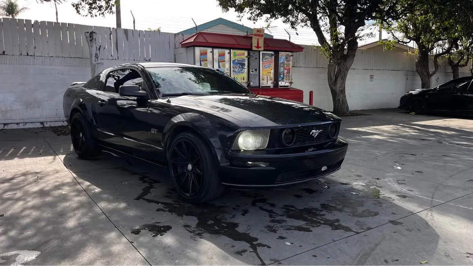 2005 Ford S197 Mustang - Image 2 of 8