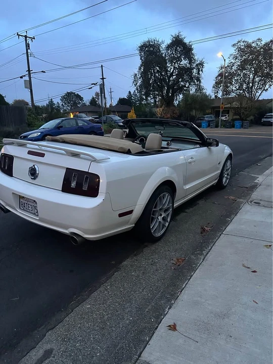 2005 Ford S197 Mustang - Image 4 of 8