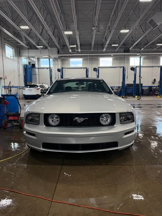 2005 Ford S197 Mustang GT - Image 3 of 10