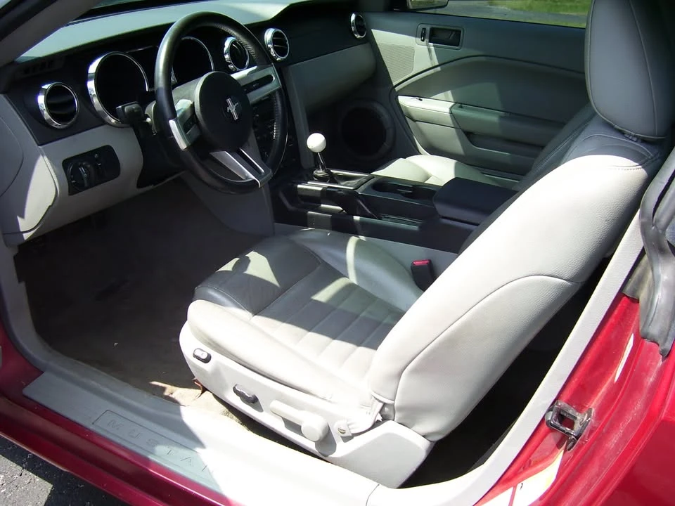 2005 Ford S197 Mustang GT - Image 5 of 8