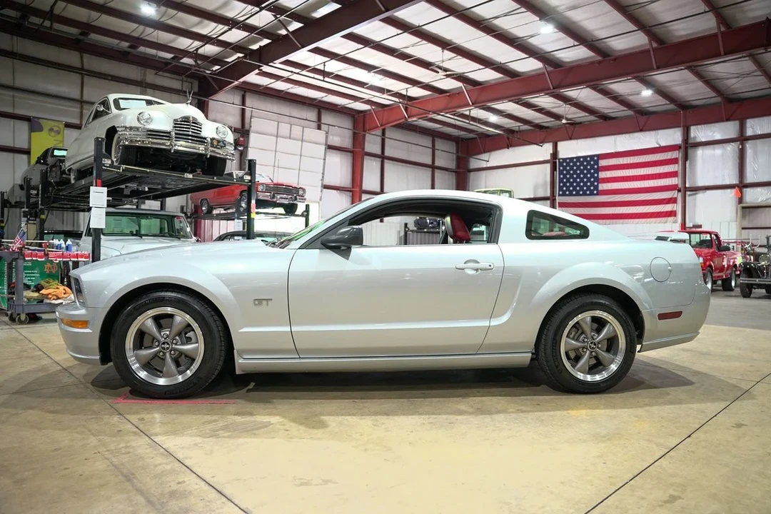 2005 Ford S197 Mustang - Image 4 of 12