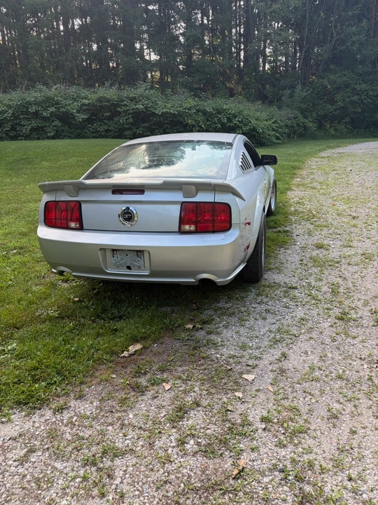 2005 Ford S197 Mustang GT - Image 7 of 11