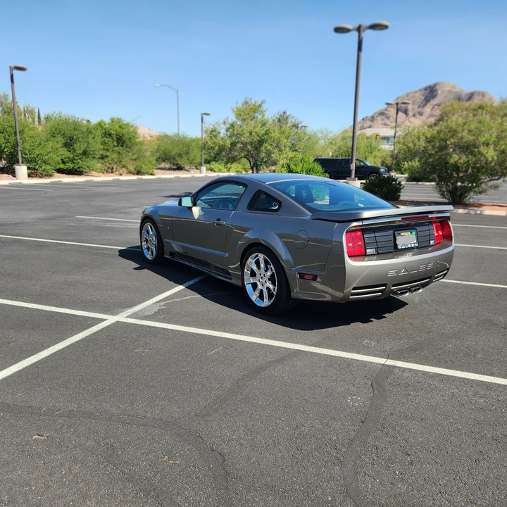 2005 Ford S197 Mustang GT - Image 16 of 18