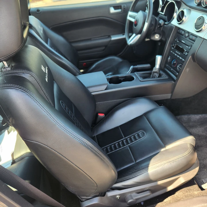 2005 Ford S197 Mustang GT - Image 10 of 18