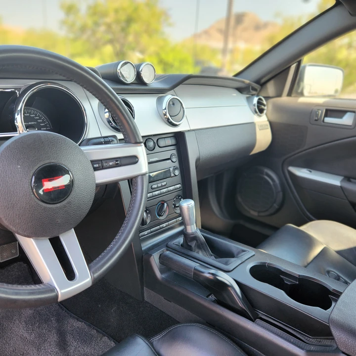 2005 Ford S197 Mustang GT - Image 9 of 18