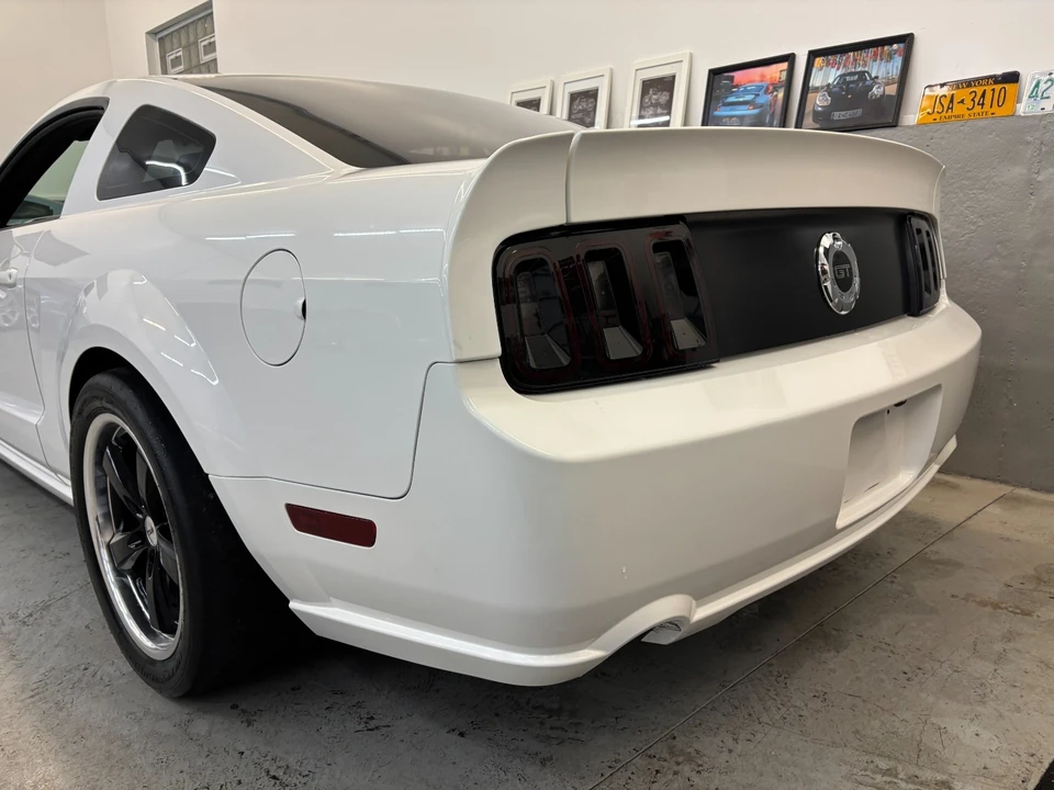 2005 Ford S197 Mustang - Image 10 of 21