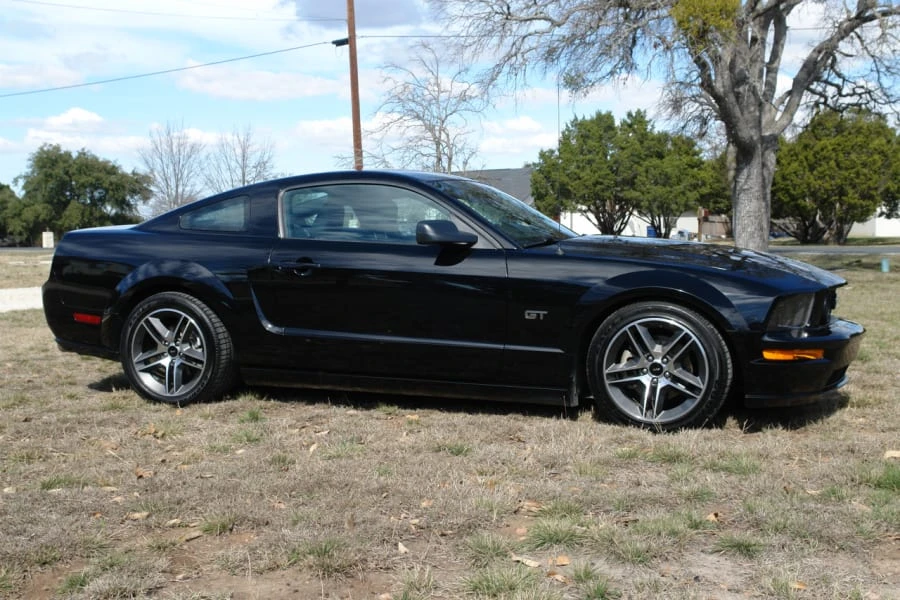 2005 Ford S197 Mustang - Image 2 of 8