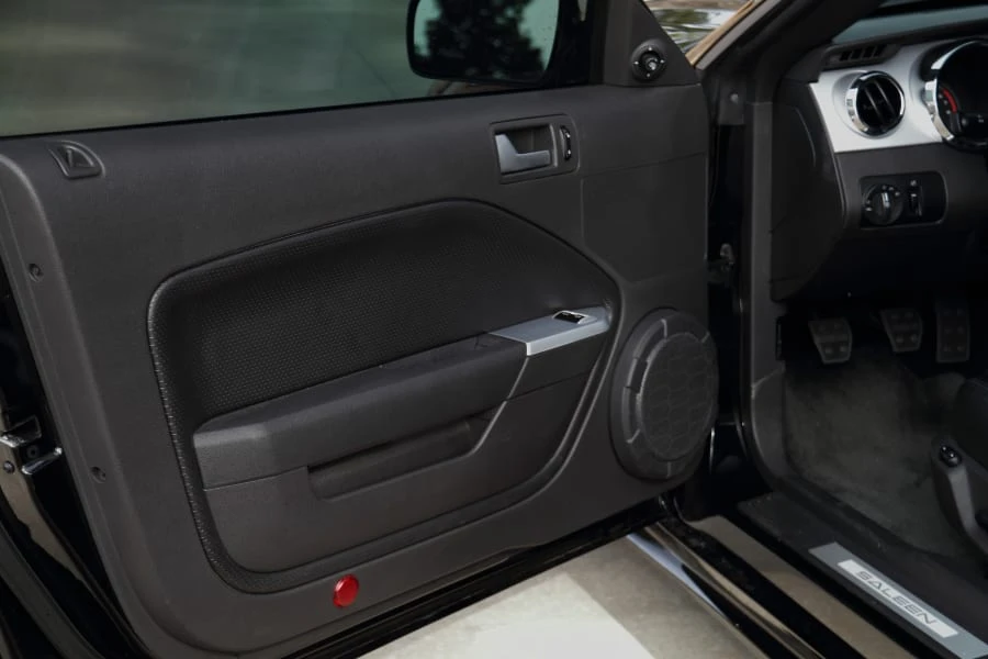 2005 Ford S197 Mustang - Image 23 of 31