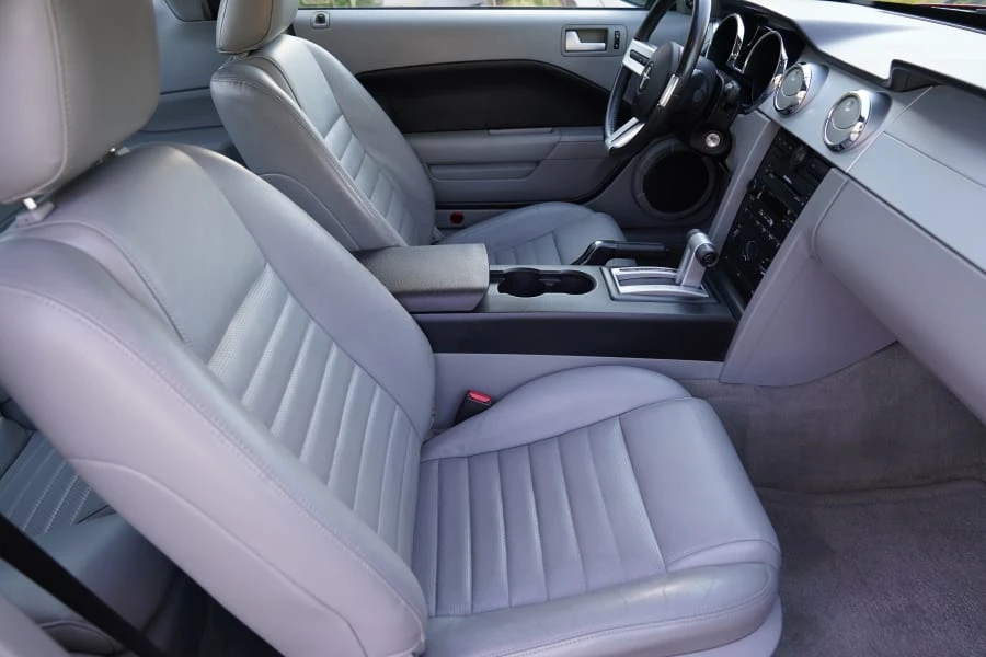 2005 Ford S197 Mustang - Image 12 of 24
