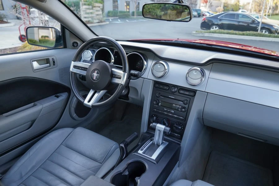 2005 Ford S197 Mustang - Image 19 of 24
