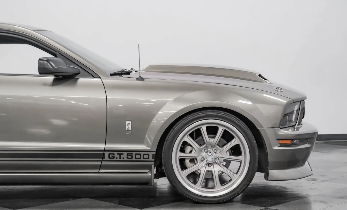 2005 Ford S197 Mustang - Image 15 of 21