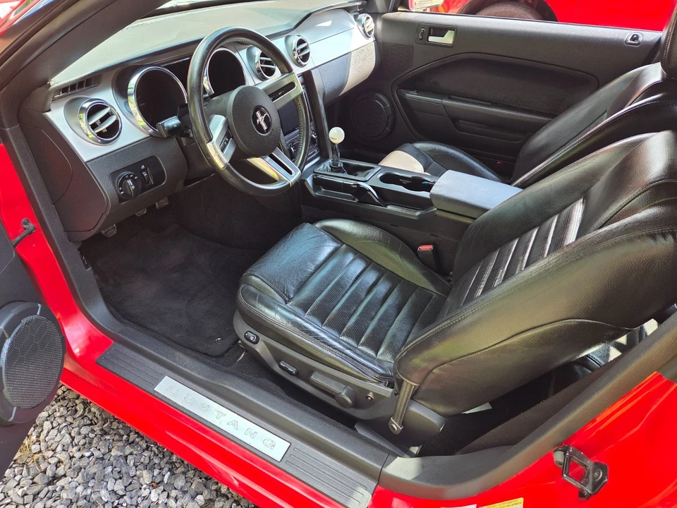 2005 Ford S197 Mustang GT - Image 6 of 11