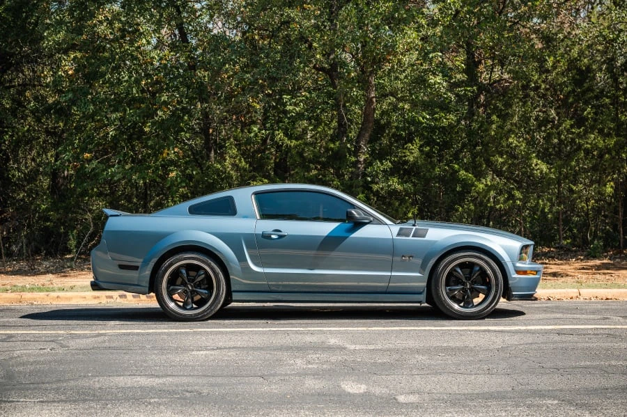 2005 Ford S197 Mustang - Image 2 of 31