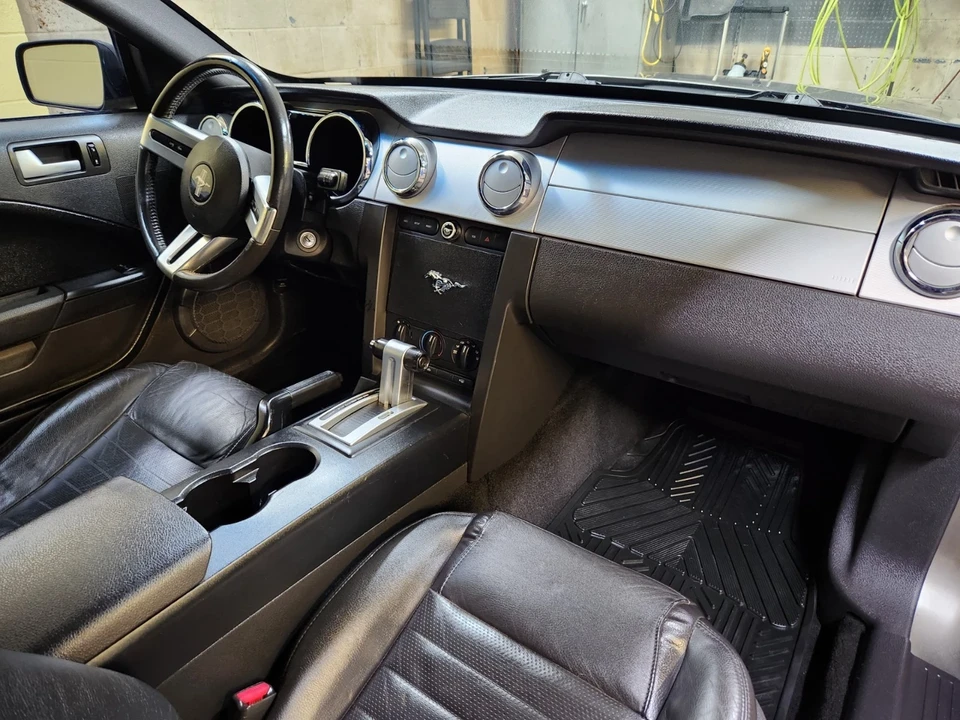 2005 Ford S197 Mustang - Image 14 of 19