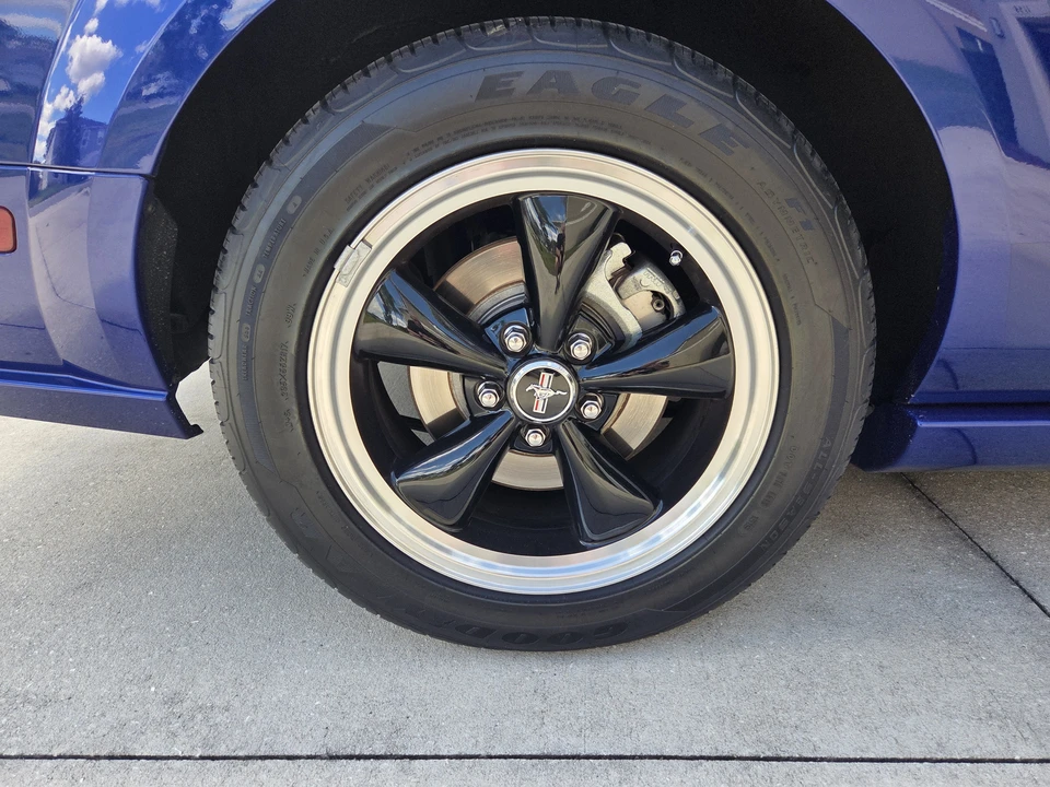 2005 Ford S197 Mustang GT - Image 11 of 31
