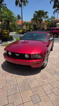 2005 Ford Mustang GT Premium Convertible