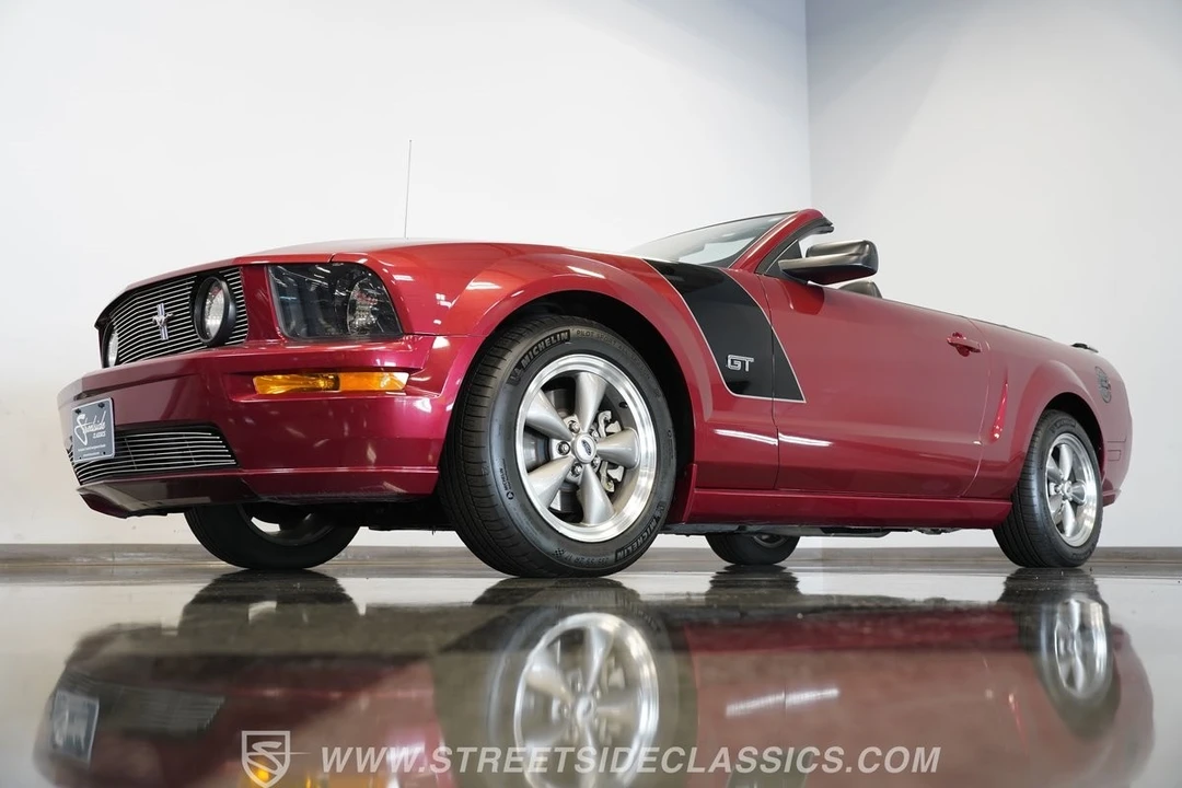 2005 Ford S197 Mustang - Image 6 of 12