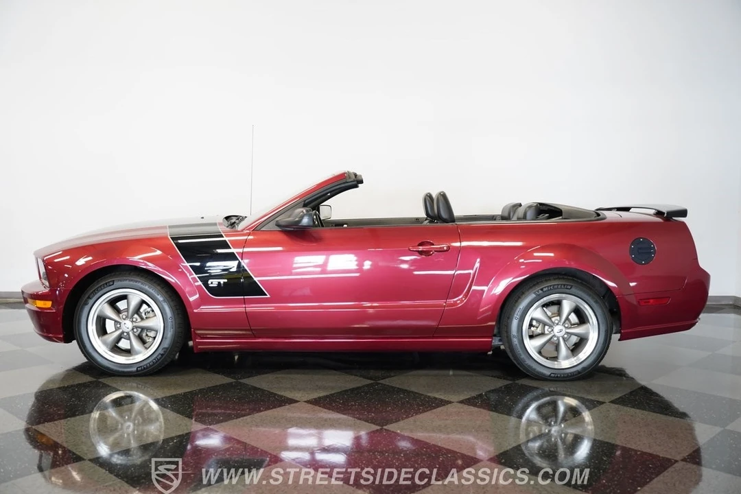 2005 Ford S197 Mustang - Image 3 of 12