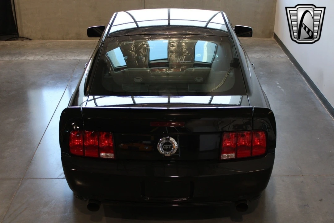 2005 Ford S197 Mustang - Image 12 of 12