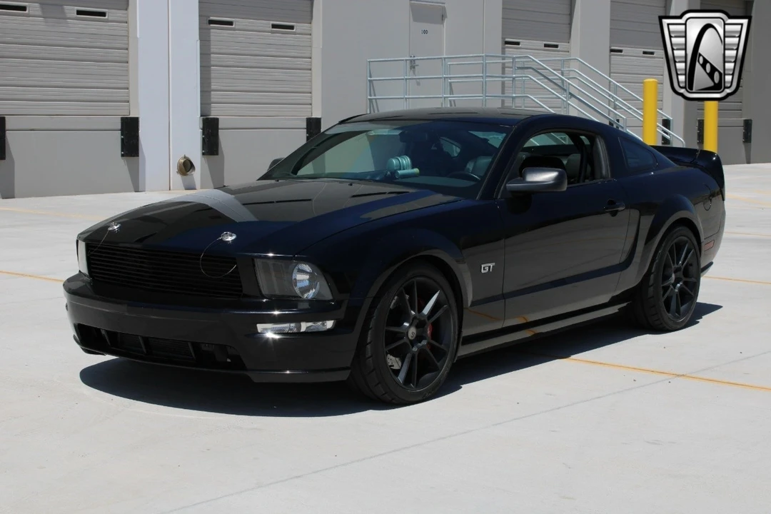 2005 Ford S197 Mustang - Image 3 of 12