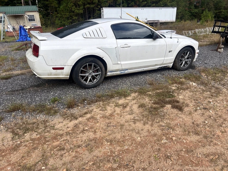 2005 Ford S197 Mustang - Image 3 of 8