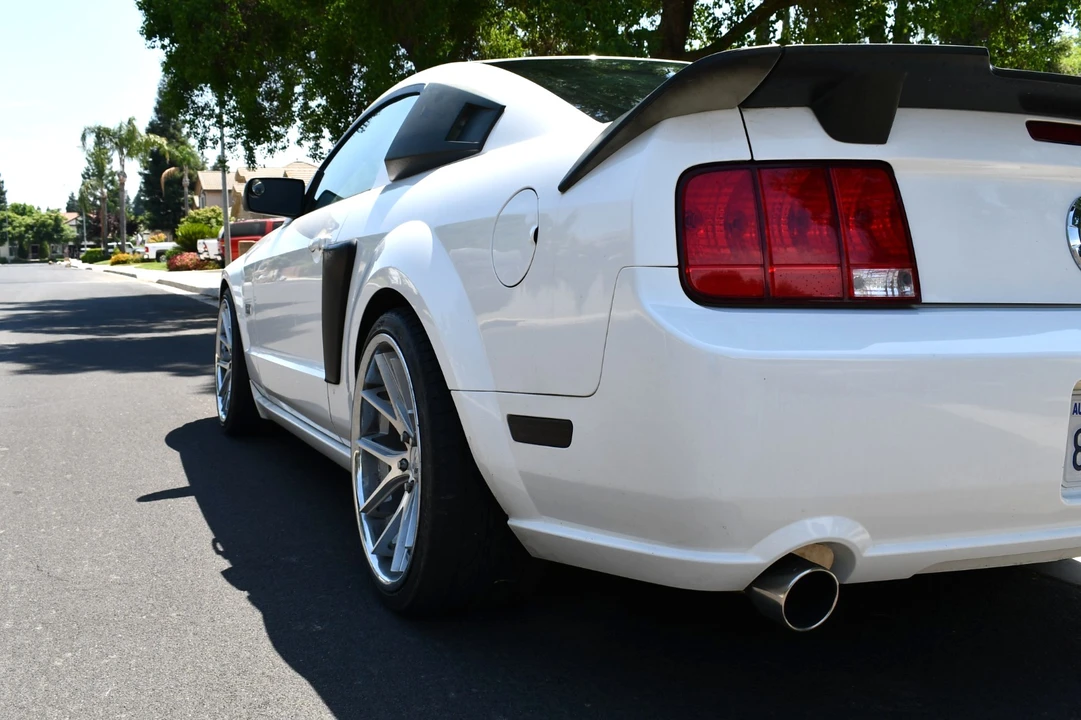 2005 Ford S197 Mustang - Image 9 of 21