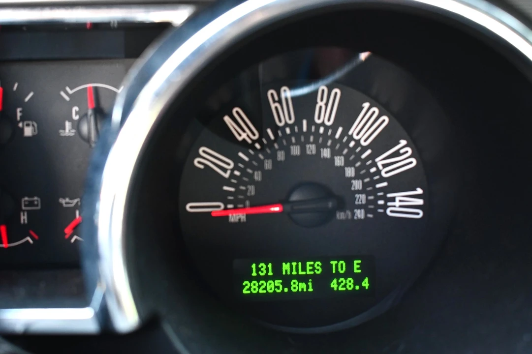 2005 Ford S197 Mustang - Image 15 of 21