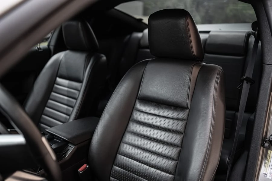 2005 Ford S197 Mustang - Image 10 of 18