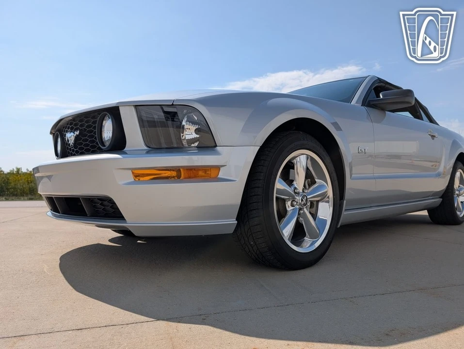 2005 Ford S197 Mustang - Image 5 of 12