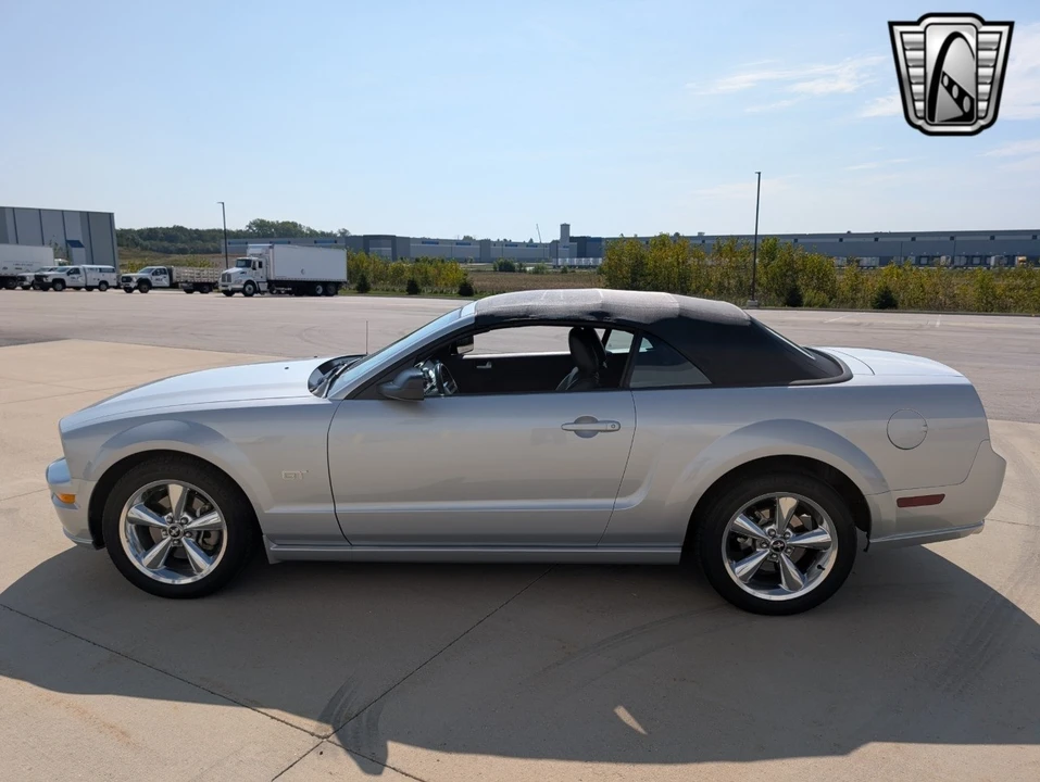 2005 Ford S197 Mustang - Image 4 of 12