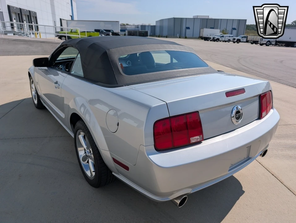2005 Ford S197 Mustang - Image 5 of 12