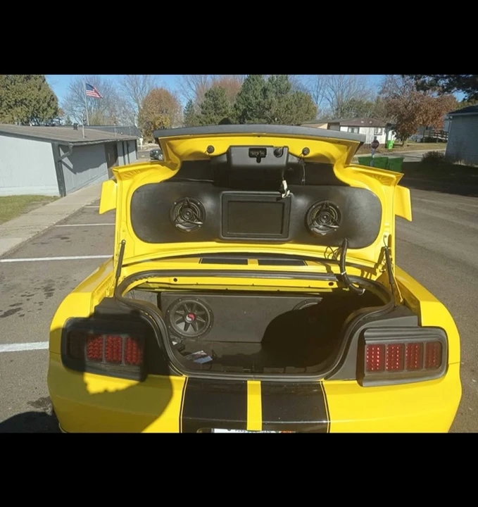 2005 Ford S197 Mustang - Image 2 of 20