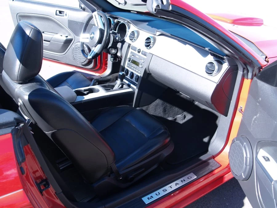 2005 Ford S197 Mustang - Image 4 of 6
