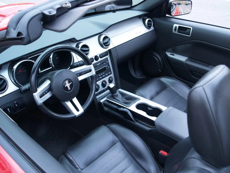 2005 Ford S197 Mustang - Image 5 of 6