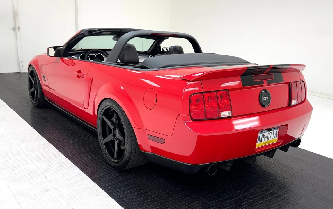 2005 Ford S197 Mustang GT - Image 6 of 31