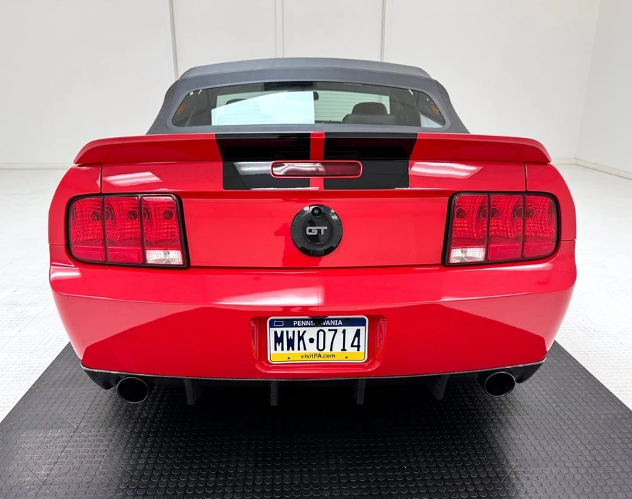 2005 Ford S197 Mustang GT - Image 7 of 31