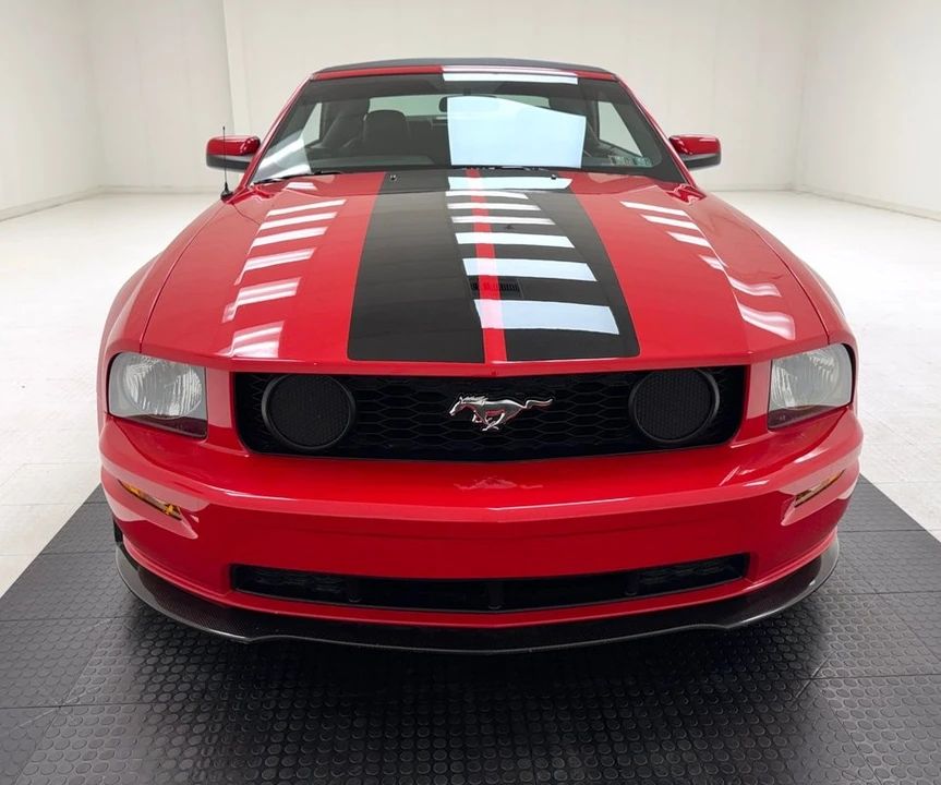 2005 Ford S197 Mustang GT - Image 11 of 31
