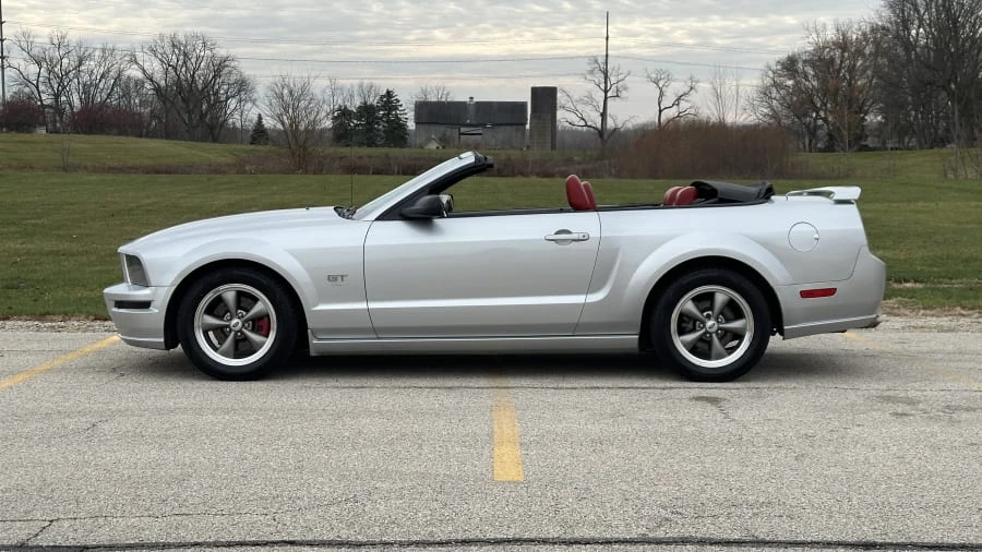 2005 Ford S197 Mustang - Image 17 of 31