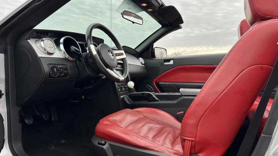 2005 Ford S197 Mustang - Image 24 of 31