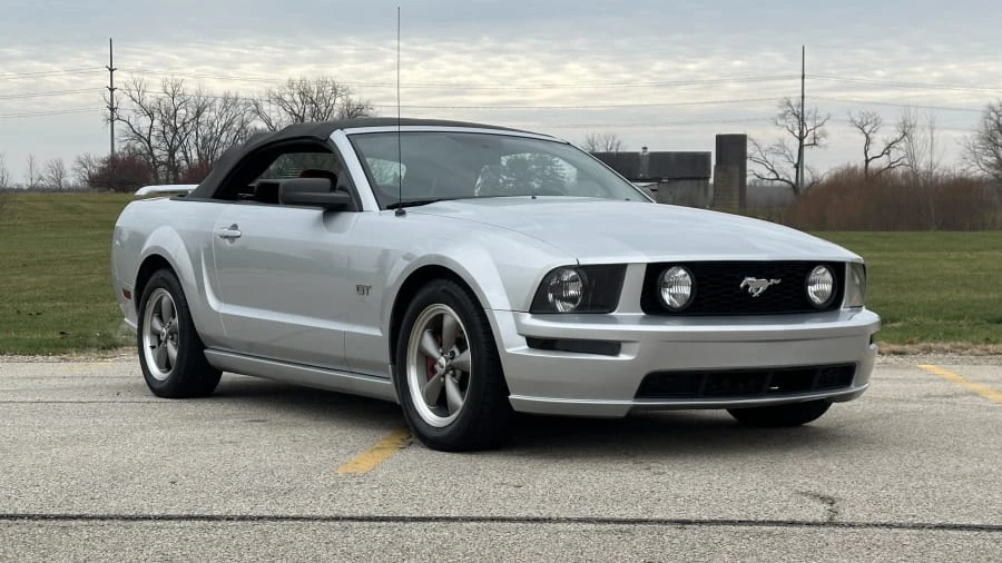 2005 Ford S197 Mustang - Image 6 of 31