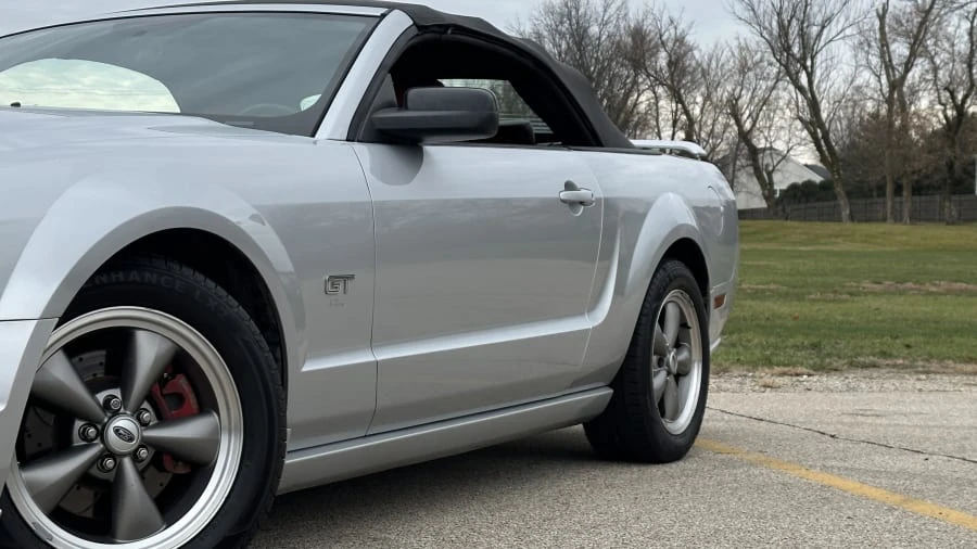 2005 Ford S197 Mustang - Image 10 of 31