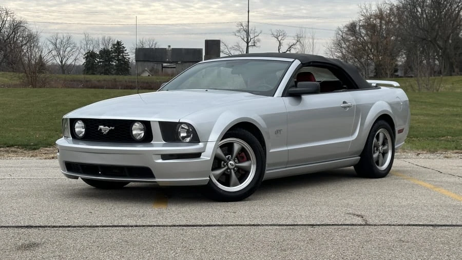 2005 Ford S197 Mustang - Image 7 of 31
