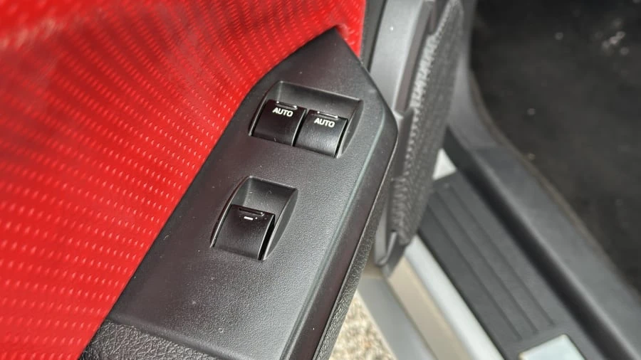 2005 Ford S197 Mustang - Image 28 of 31