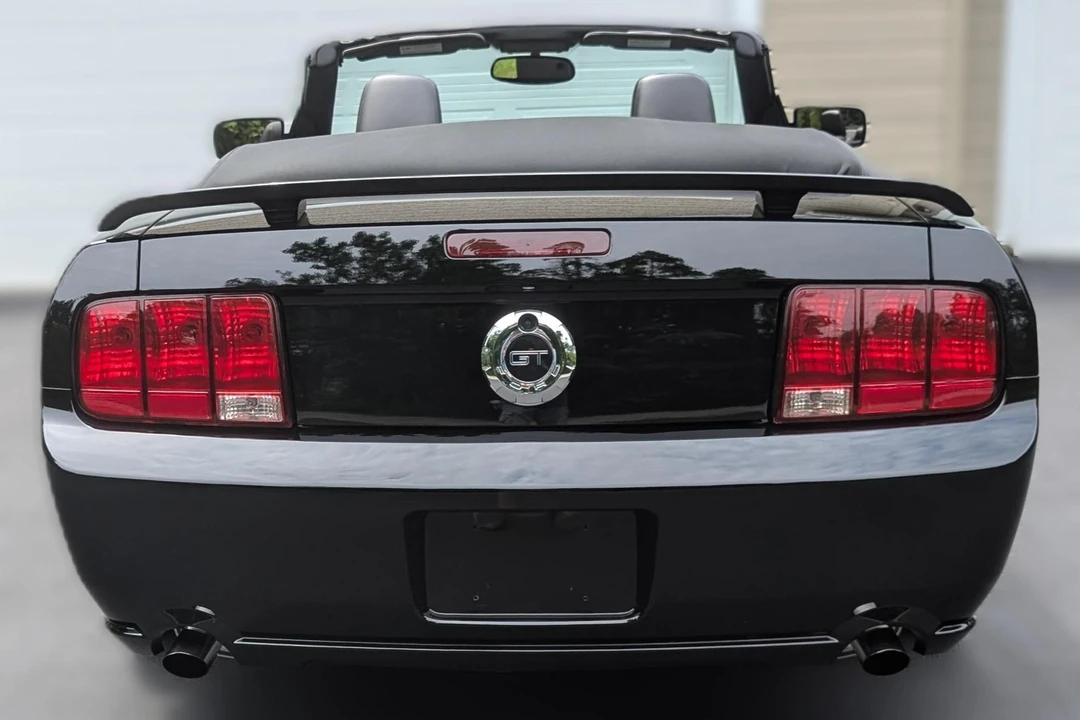 2005 Ford S197 Mustang - Image 5 of 31