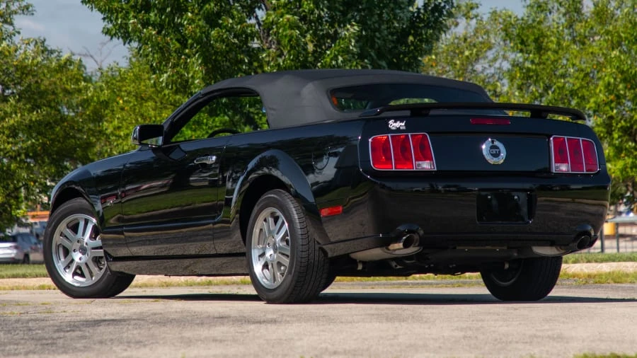 2005 Ford S197 Mustang - Image 3 of 16