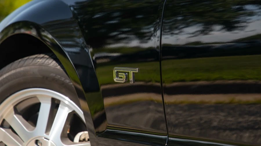 2005 Ford S197 Mustang - Image 11 of 16