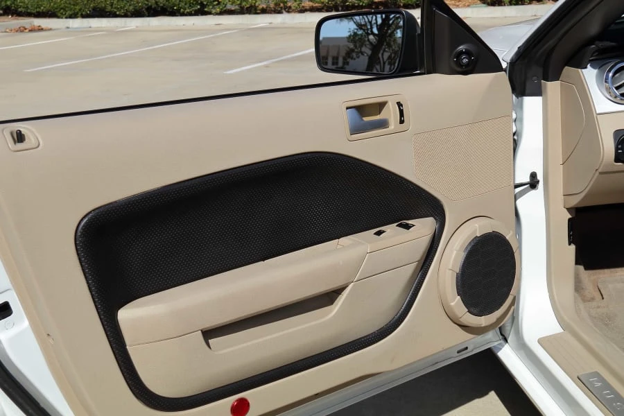 2005 Ford S197 Mustang - Image 23 of 31